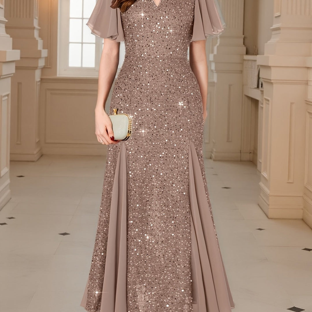 Anetta | Zeitloses Abendkleid für die Feiertage