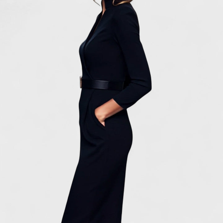 Claudia | Das Power-Maxikleid mit Gürtel
