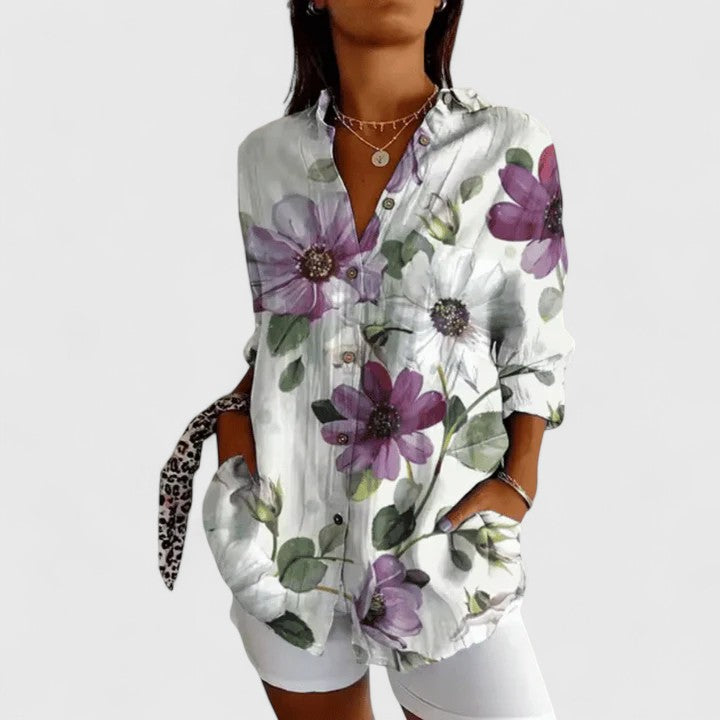 Kassandra | Elegante Blumenbluse