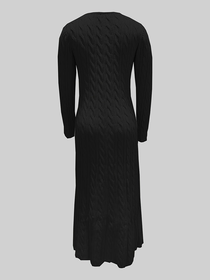 Carmen | Bequemes Zopfstrick-Maxikleid