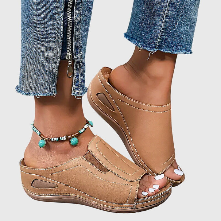 Olga | Orthopädische Sandalen