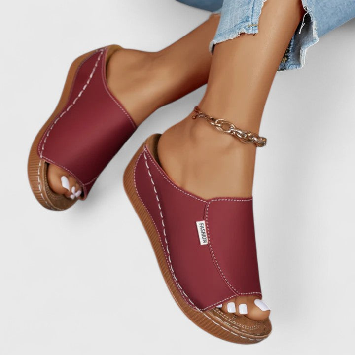 Zora | Orthopädische Sandalen
