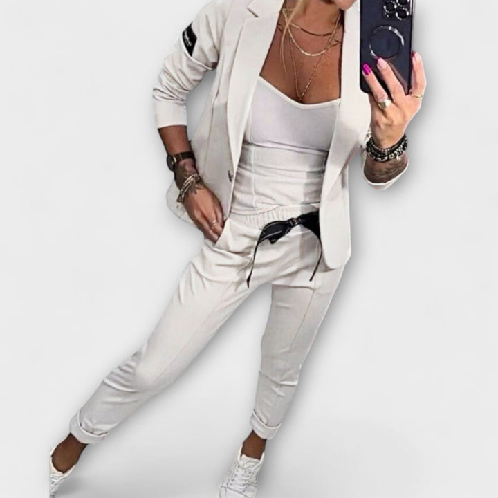 Nadescha | Elegantes Set aus Oberteil, Jacke und Hose