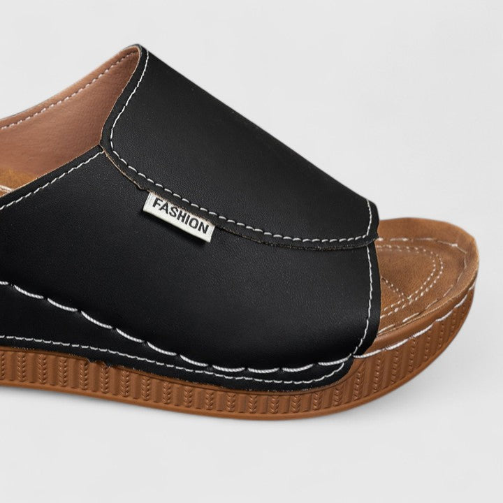 Zora | Orthopädische Sandalen