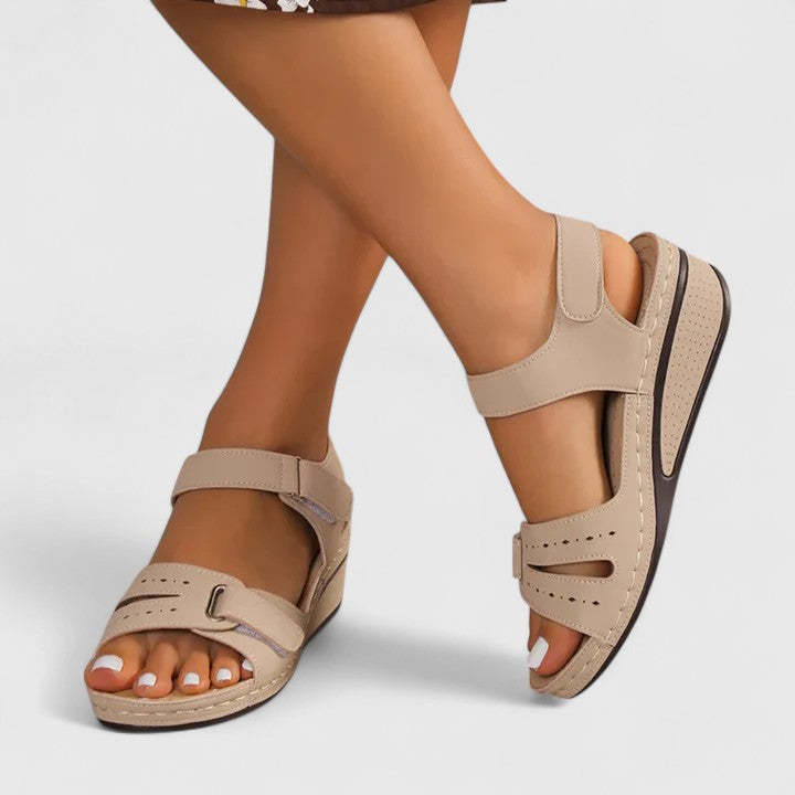 Antonia | Orthopädische Sandalen