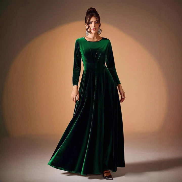 Madlaina | Samt-Maxikleid mit langen Ärmeln