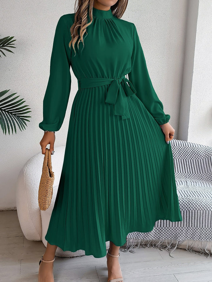 Cristina | Plissiertes Maxikleid mit Gürtel