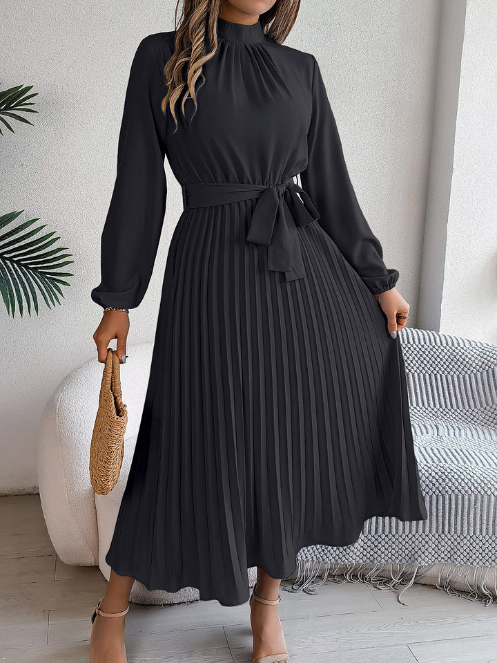 Cristina | Plissiertes Maxikleid mit Gürtel