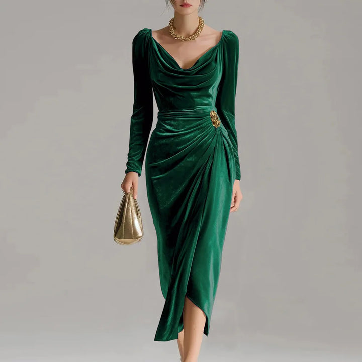 Brigitte | Elegantes Samt-Midikleid