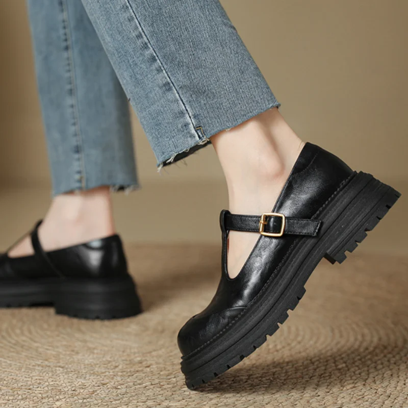 Plasch | T-Steg-Schuhe