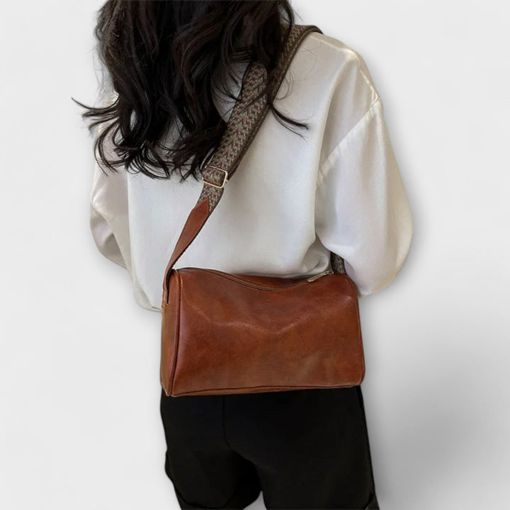 Carla | Vintage-Umhängetasche