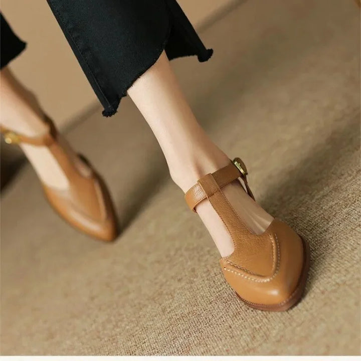 Dana | Schuhe mit Schnalle