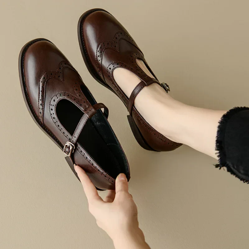 Alexandra | Elegante Mary Janes mit T-Steg