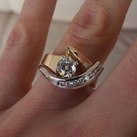 Notburg | Asymmetrischer Vintage-Ring aus Gold und Silber