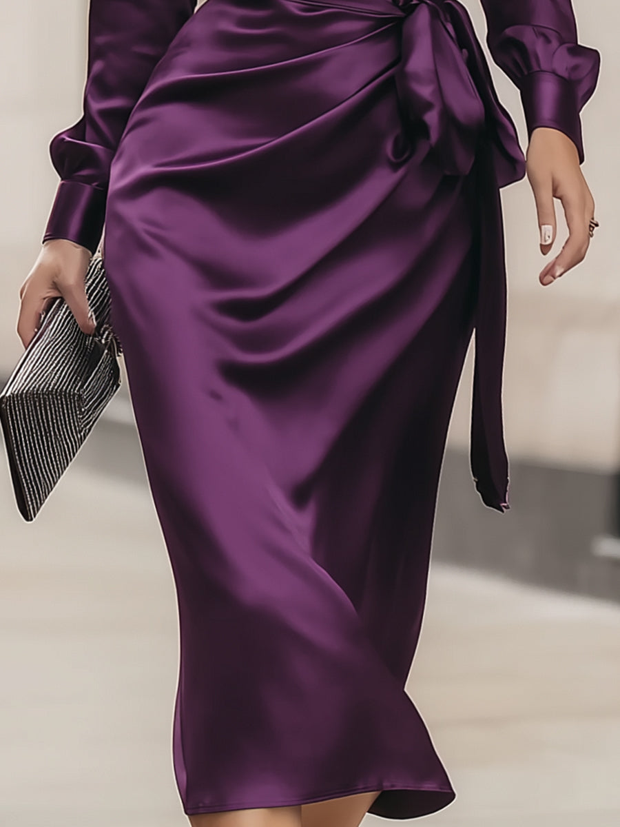 Anna | Drapiertes Satin-Midikleid in Tiefpflaume