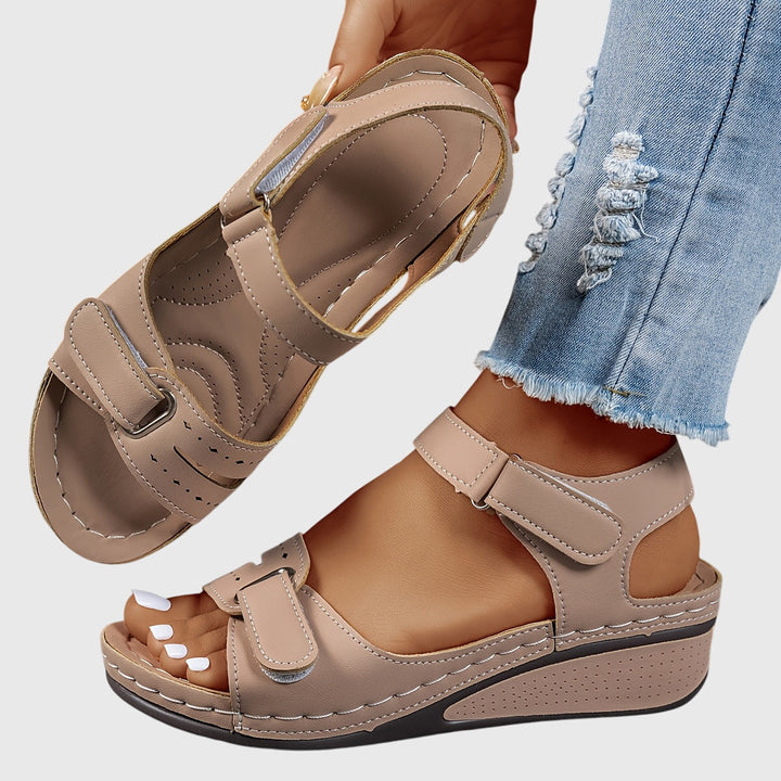 Norina | Orthopädische Sandalen
