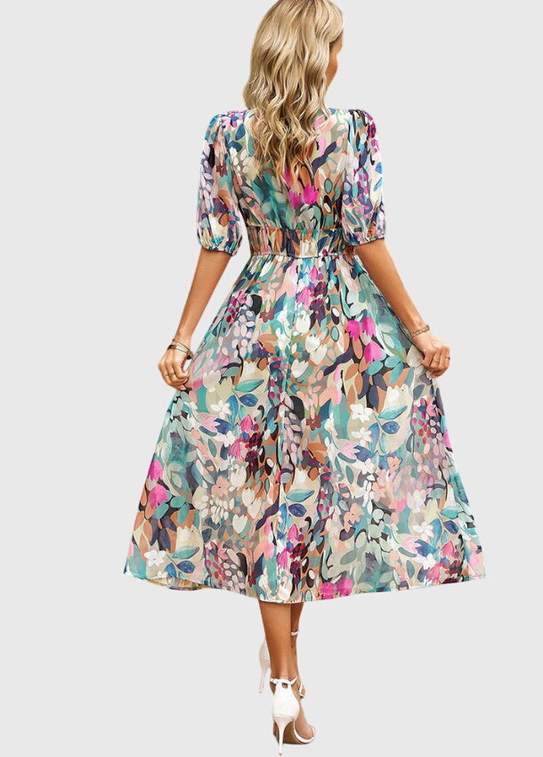 Waltraud | Schmeichelndes Blumen-Midikleid