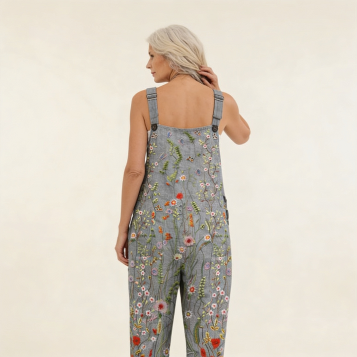 Anetta | Latzhose mit ländlichen Blüten