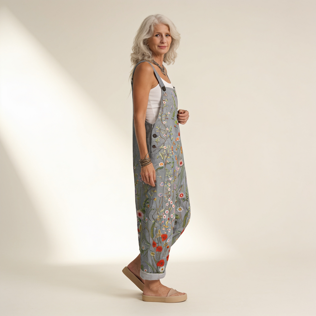 Anetta | Latzhose mit ländlichen Blüten