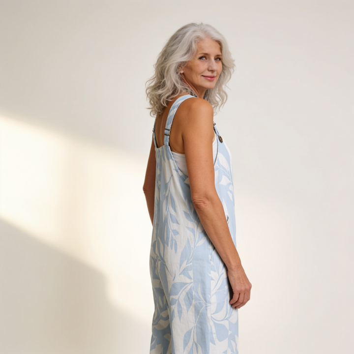 Wibke | Latzhose mit azurblauem Blattmotiv