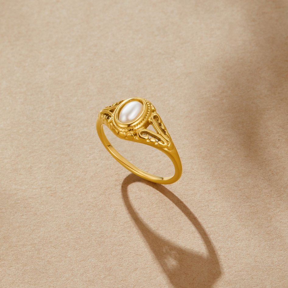 Caroline | Royaler Vintage-Ring mit Perle
